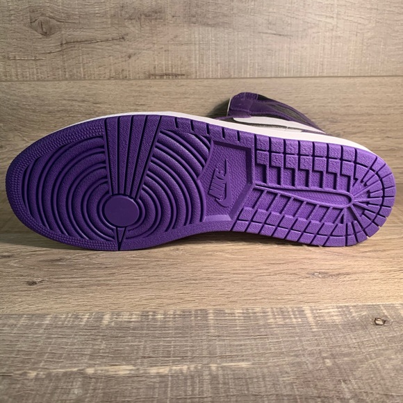 Air Jordan 1 Retro High OG Court Purple - Picture 5 of 7